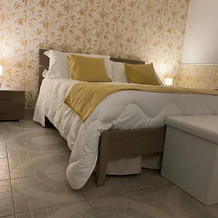 Conti Bed & Breakfast 3*