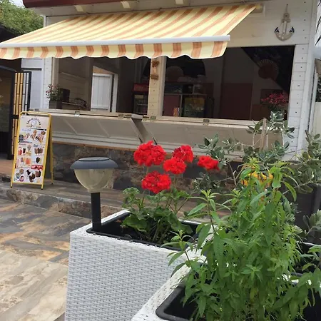 Conti Bed & Breakfast Giardini-Naxos