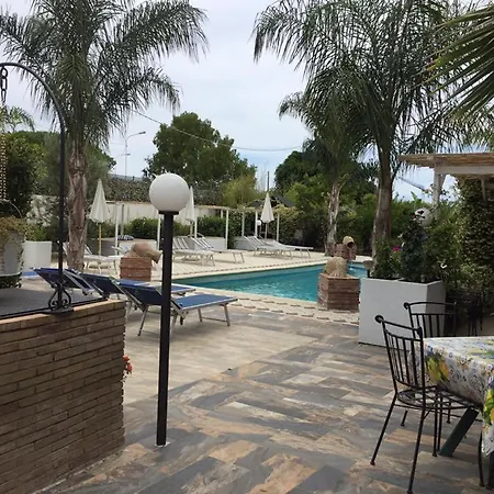 Conti Bed & Breakfast Giardini-Naxos