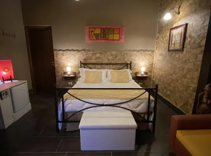 Conti 3* Giardini Naxos