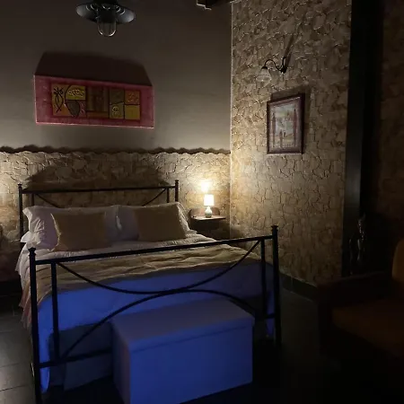 Conti Bed & Breakfast 3*