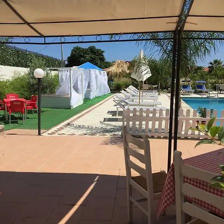 Hotell Conti Giardini Naxos