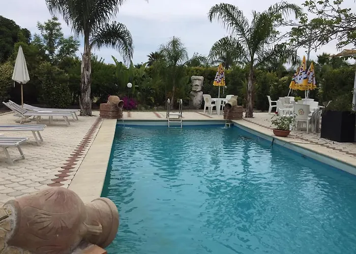 Conti 3* ジャルディーニ・ナクソス